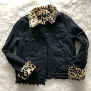 Black denim jacket with leopard fur detail